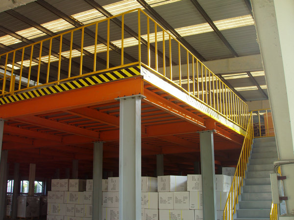 工字钢阁楼货架基础结构和采用的材质
